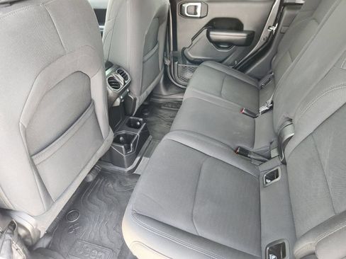 Used 2020 Jeep Gladiator Sport w/ Quick Order Package 24S AWD/4WD image 32