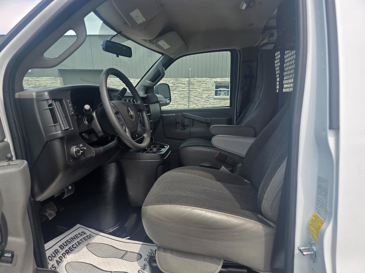 Used 2025 Chevrolet Express 2500 w/ Driver Convenience Package RWD image 12
