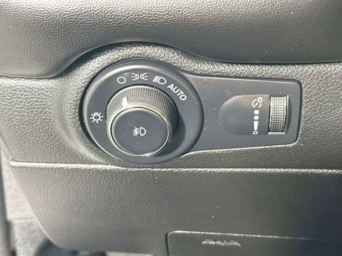 Used 2022 Dodge Durango GT AWD/4WD image 25
