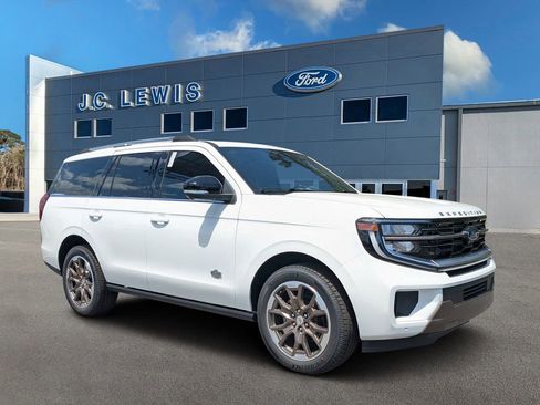 New 2026 Ford Expedition King Ranch AWD/4WD image 1