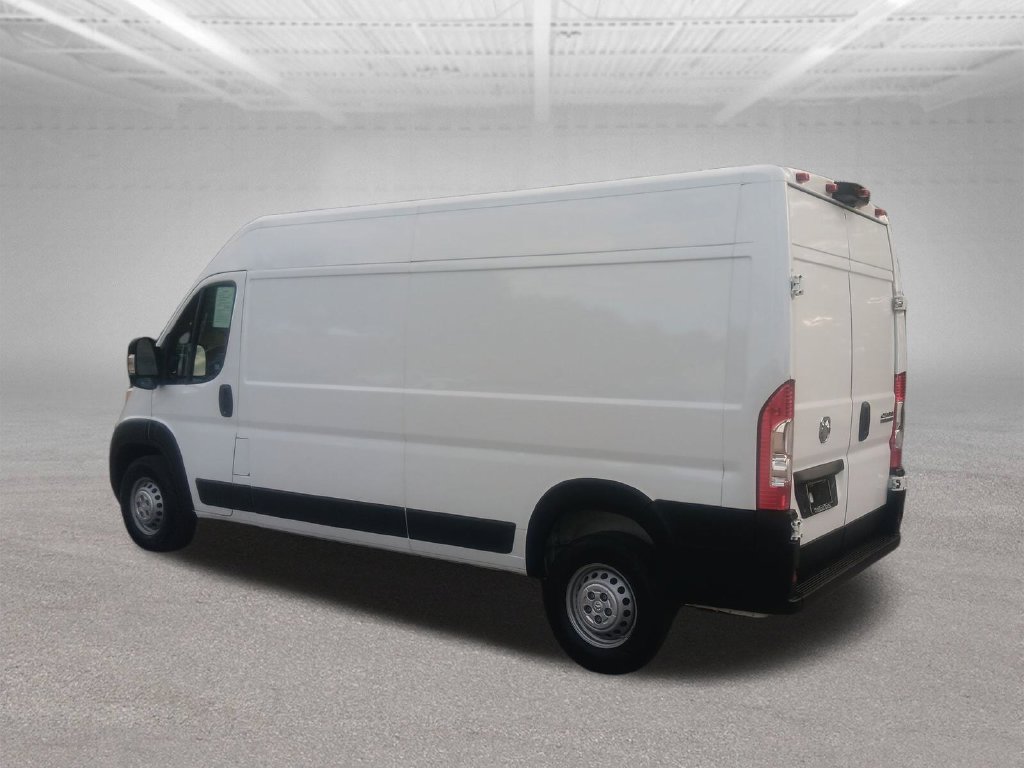 Used 2024 RAM ProMaster 2500 w/ Convenience Group FWD image 4