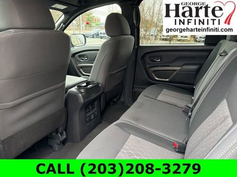 Used 2024 Nissan Titan SV w/ SV Bronze Edition Package image 14