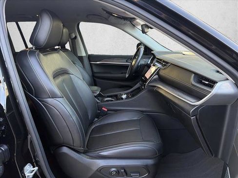 Used 2022 Jeep Grand Cherokee Limited RWD image 26