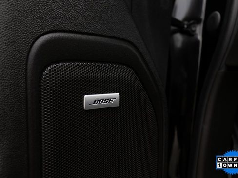 Used 2022 GMC Sierra 2500 Denali w/ Denali Black Diamond Edition image 14