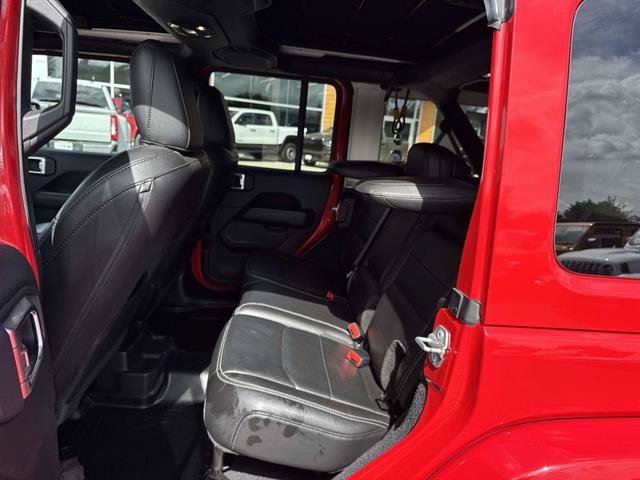 Used 2019 Jeep Wrangler Unlimited Sahara w/ Quick Order Package 24M Moab AWD/4WD image 8