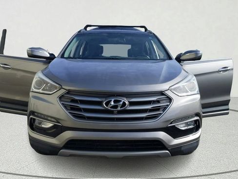 Used 2018 Hyundai Santa Fe Sport FWD image 9