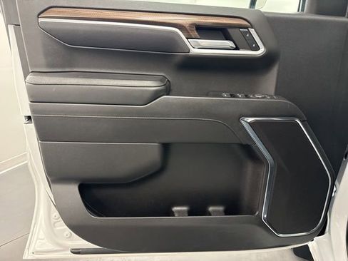 Used 2023 Chevrolet Silverado 1500 RST image 22