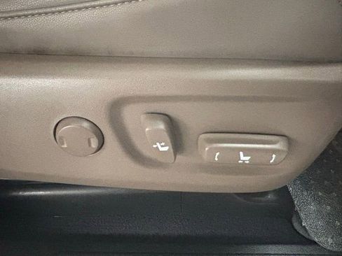 Used 2020 Lexus GX 460 Premium w/ Premium Package AWD/4WD image 22