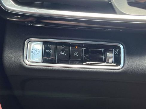 Used 2026 Buick Envision Sport Touring AWD/4WD image 32
