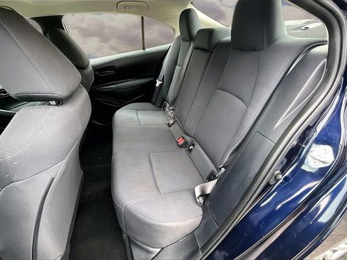 Used 2022 Toyota Corolla LE image 22