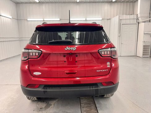 Used 2018 Jeep Compass Sport w/ Cold Weather Group FWD image 6