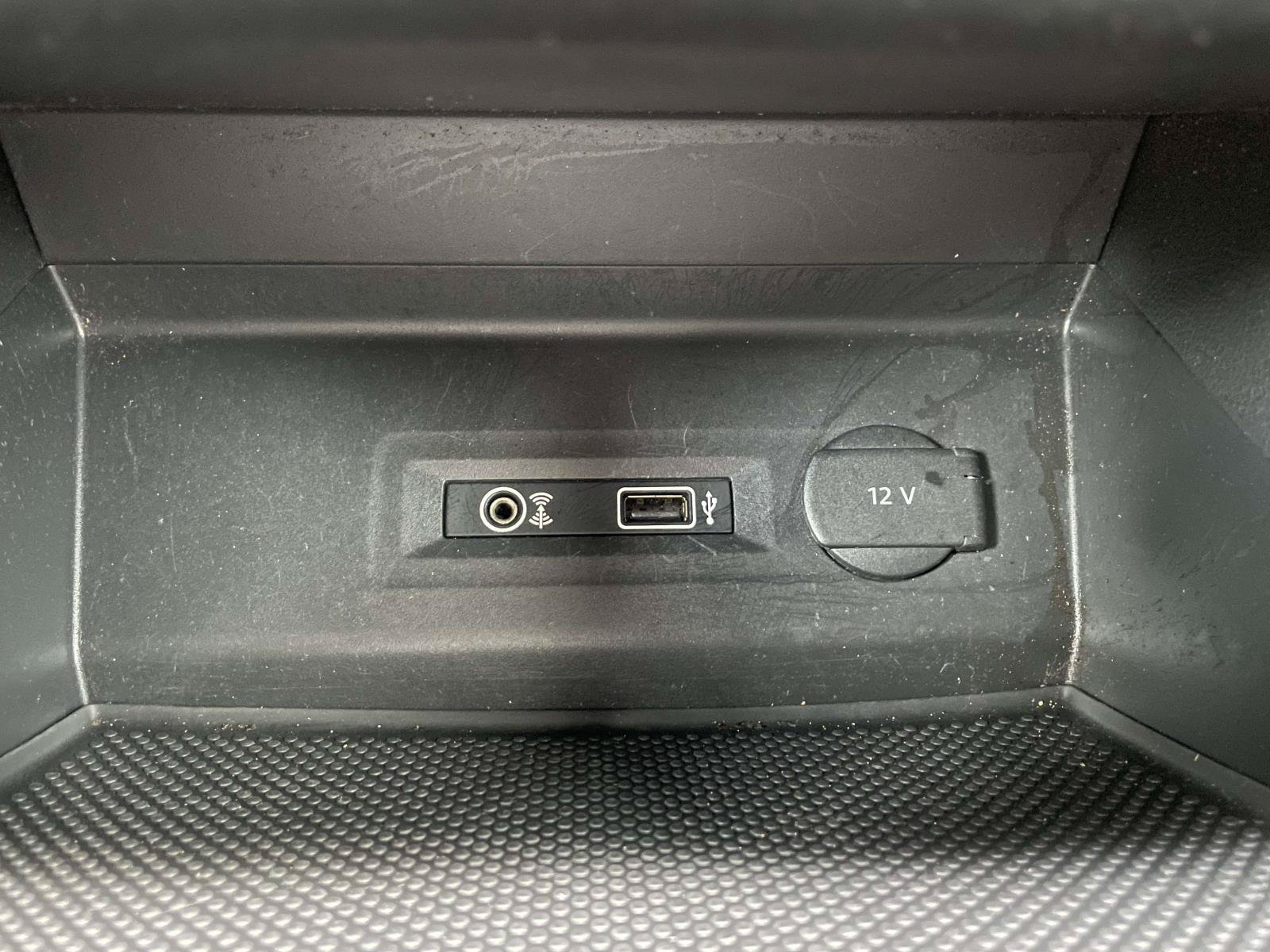 Used 2019 Volkswagen Atlas SE FWD image 30
