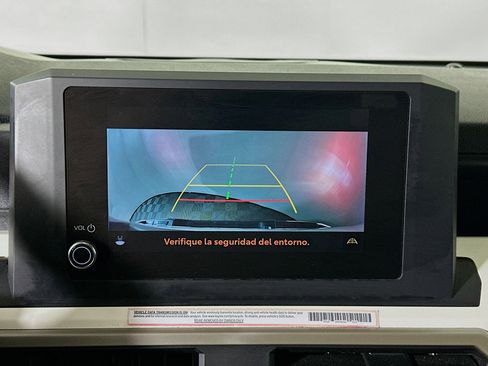 Used 2024 Toyota Tacoma TRD Off-Road AWD/4WD image 25