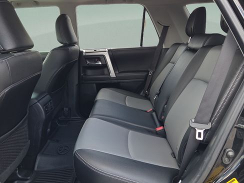 Certified 2022 Toyota 4Runner SR5 Premium w/ Moonroof Package RWD image 11