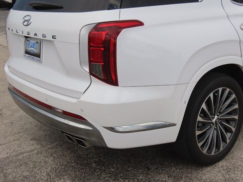Used 2025 Hyundai Palisade Calligraphy FWD image 12