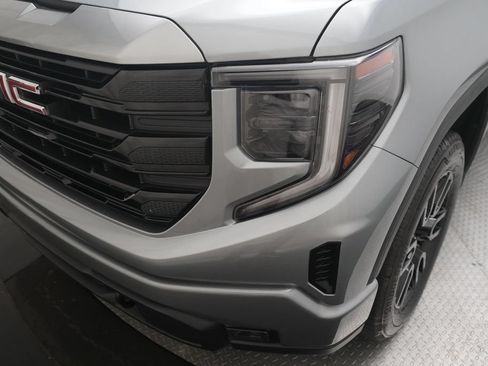 Used 2026 GMC Sierra 1500 Elevation AWD/4WD image 21