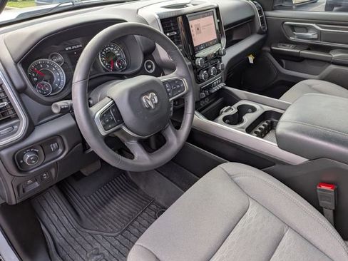 Used 2025 RAM 1500 Big Horn AWD/4WD image 13