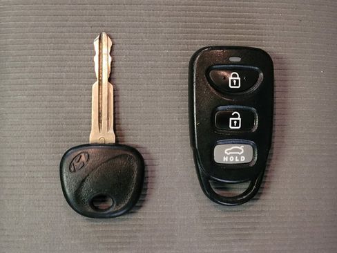 Used 2018 Hyundai Elantra SEL image 33