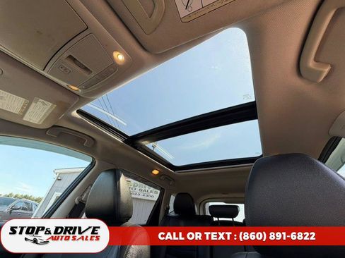 Used 2016 Nissan Rogue SL w/ SL Premium Package AWD/4WD image 14