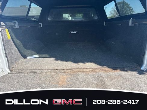 Used 2015 GMC Sierra 1500 SLT w/ Suspension Package, Off-Road AWD/4WD image 14