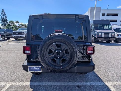 Used 2020 Jeep Wrangler Unlimited Sport image 11