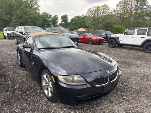 Used 2006 BMW Z4 3.0i RWD image 1