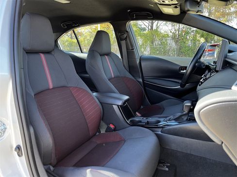 Used 2023 Toyota Corolla SE image 24