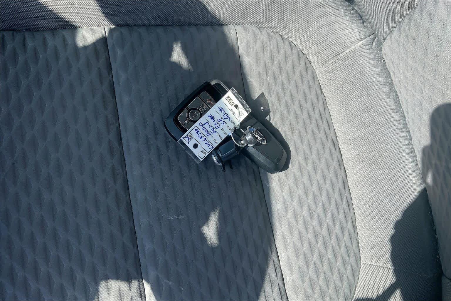 Certified 2020 Ford Escape SE FWD image 15