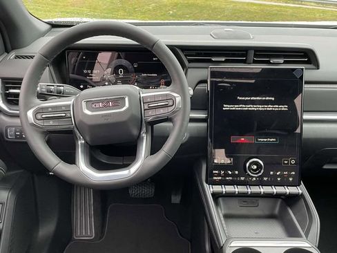 New 2026 GMC Terrain Elevation w/ Elevation Premium Package image 13