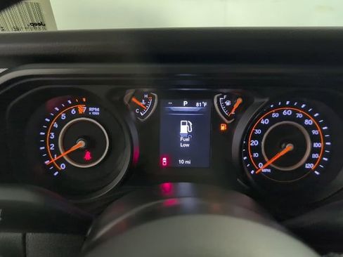 New 2025 Jeep Gladiator Sport AWD/4WD image 17
