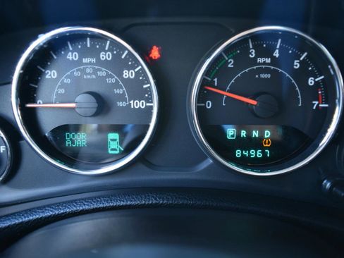 Used 2013 Jeep Wrangler Unlimited Sport image 20