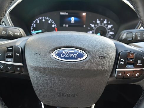Used 2022 Ford Escape SE w/ Convenience Package image 11