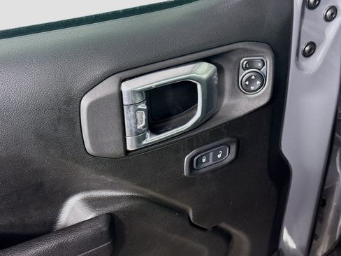 Used 2023 Jeep Wrangler Unlimited w/ Cold Weather Group image 24