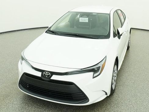 New 2026 Toyota Corolla LE FWD image 16