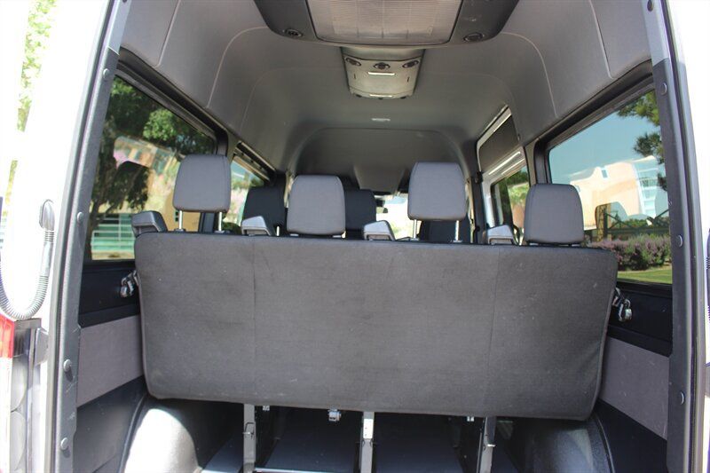 Used 2024 Mercedes-Benz Sprinter 2500 image 10