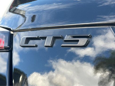 Used 2021 Cadillac CT5 V image 37