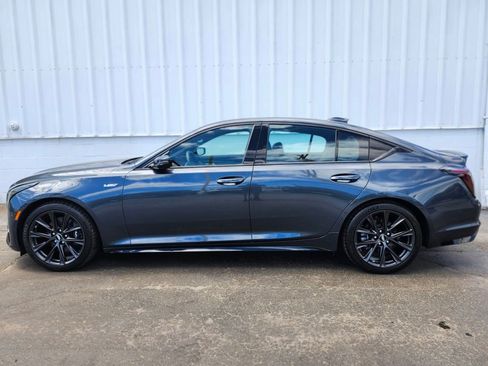 Used 2025 Cadillac CT5 V RWD image 2