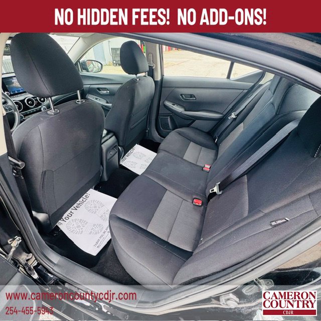 Used 2024 Nissan Sentra SV FWD image 11
