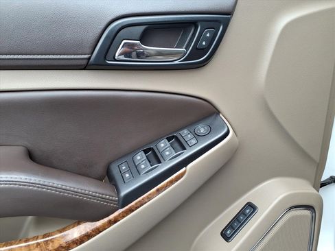Used 2018 Chevrolet Tahoe Premier image 7