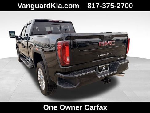 Used 2022 GMC Sierra 2500 Denali image 2