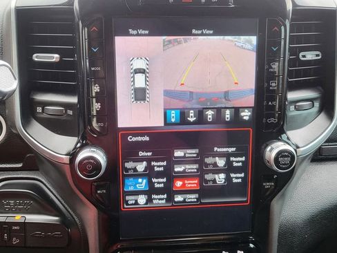 Used 2020 RAM 2500 Laramie w/ Night Edition image 31