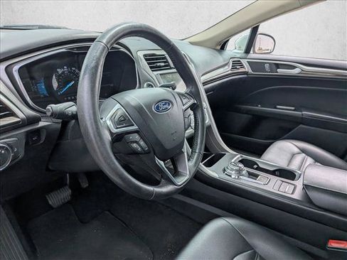 Used 2020 Ford Fusion SEL FWD image 9