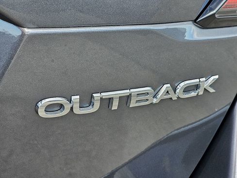 Used 2025 Subaru Outback Premium image 15