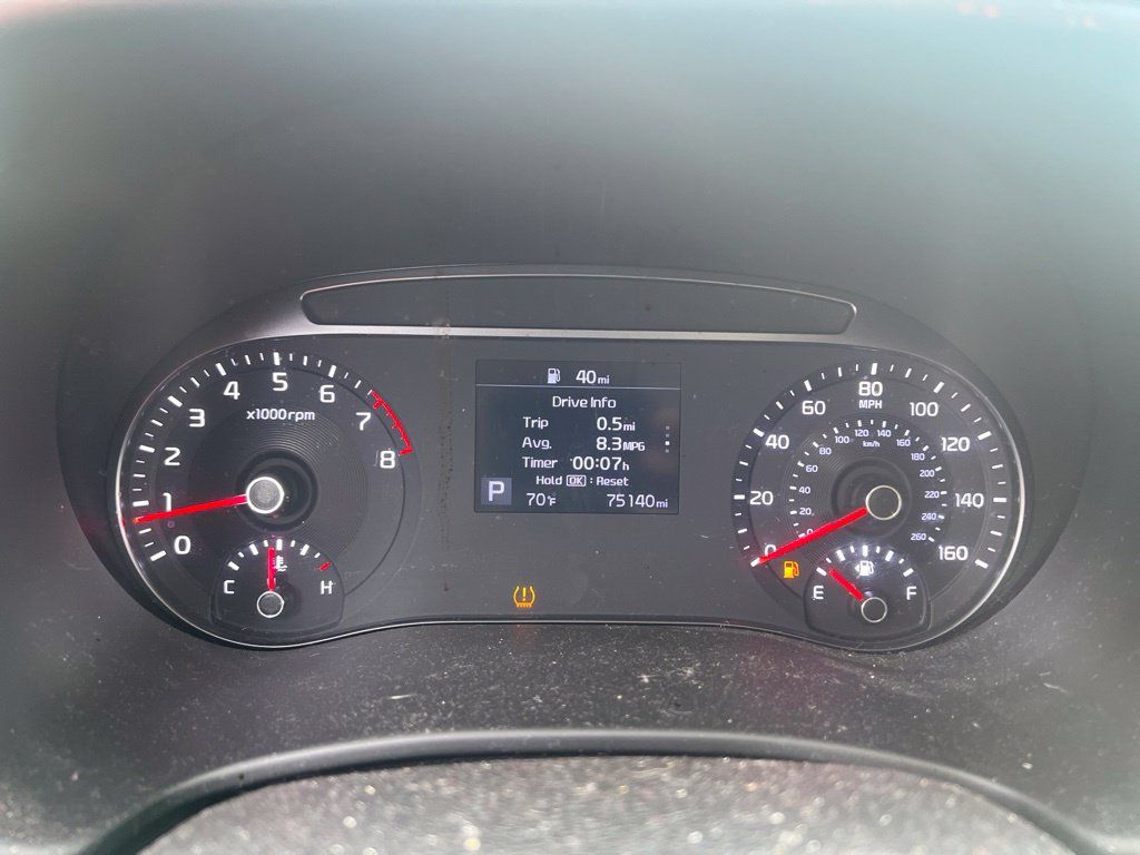 Used 2022 Kia Soul LX w/ Technology Package FWD image 22