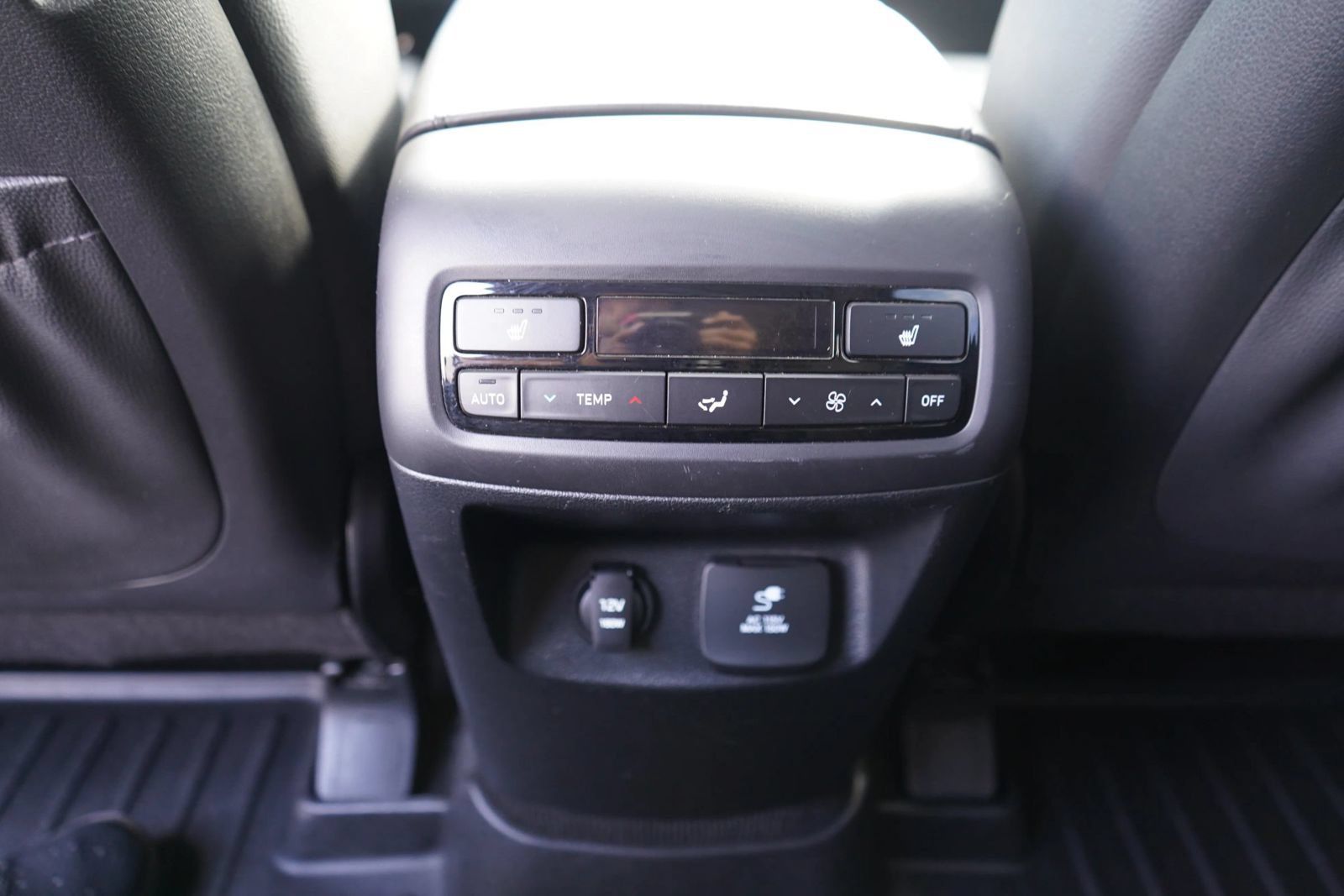 Used 2020 Hyundai Palisade SEL w/ Premium Package FWD image 14