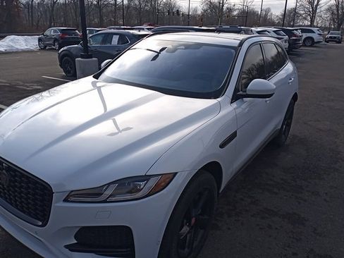 Used 2021 Jaguar F-PACE S image 7