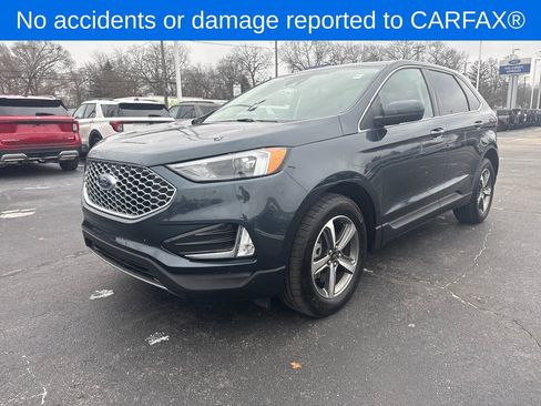 Used 2024 Ford Edge SEL w/ Convenience Package image 2