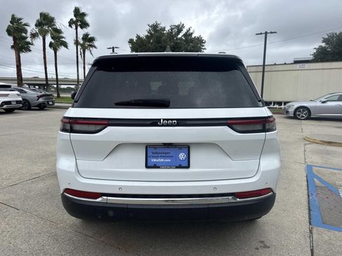 Used 2024 Jeep Grand Cherokee Limited 4xe AWD/4WD image 6