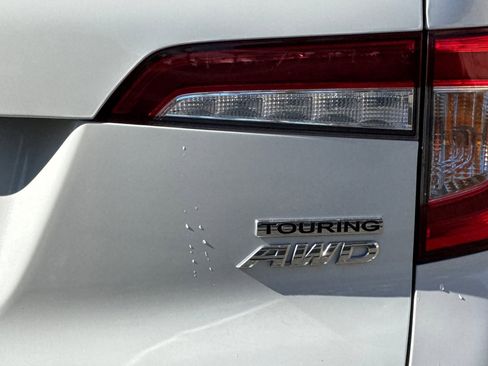 Used 2021 Honda Pilot Touring image 26