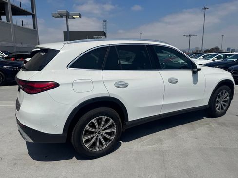 Certified 2026 Mercedes-Benz GLC 300 image 3